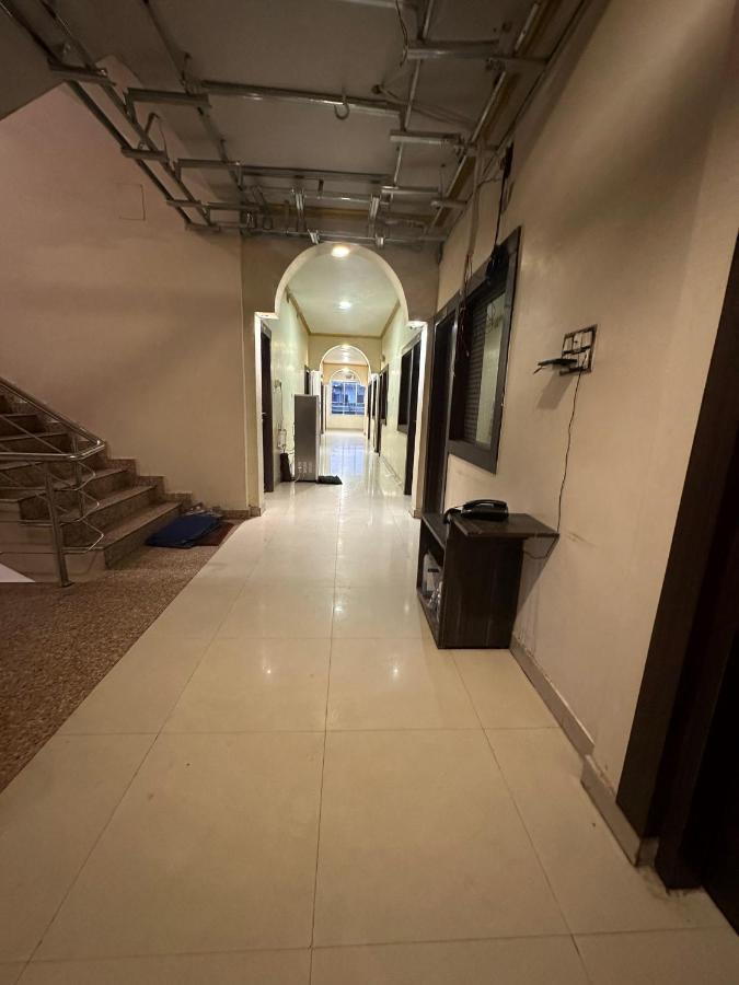 Hotel Deva Inn Waranasi Zewnętrze zdjęcie