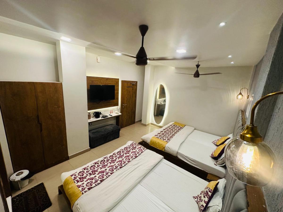 Hotel Deva Inn Waranasi Zewnętrze zdjęcie