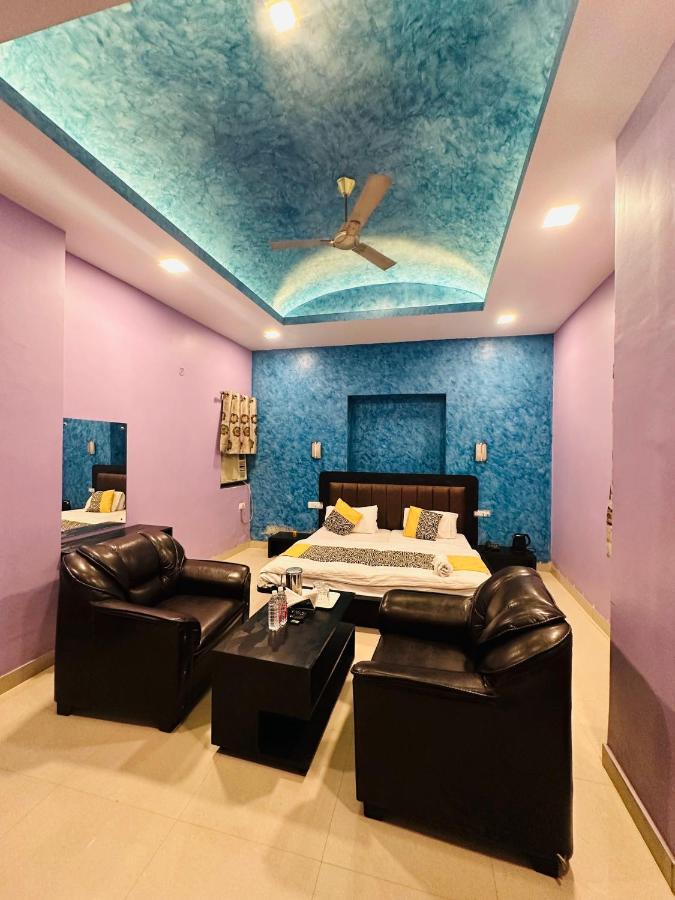Hotel Deva Inn Waranasi Zewnętrze zdjęcie