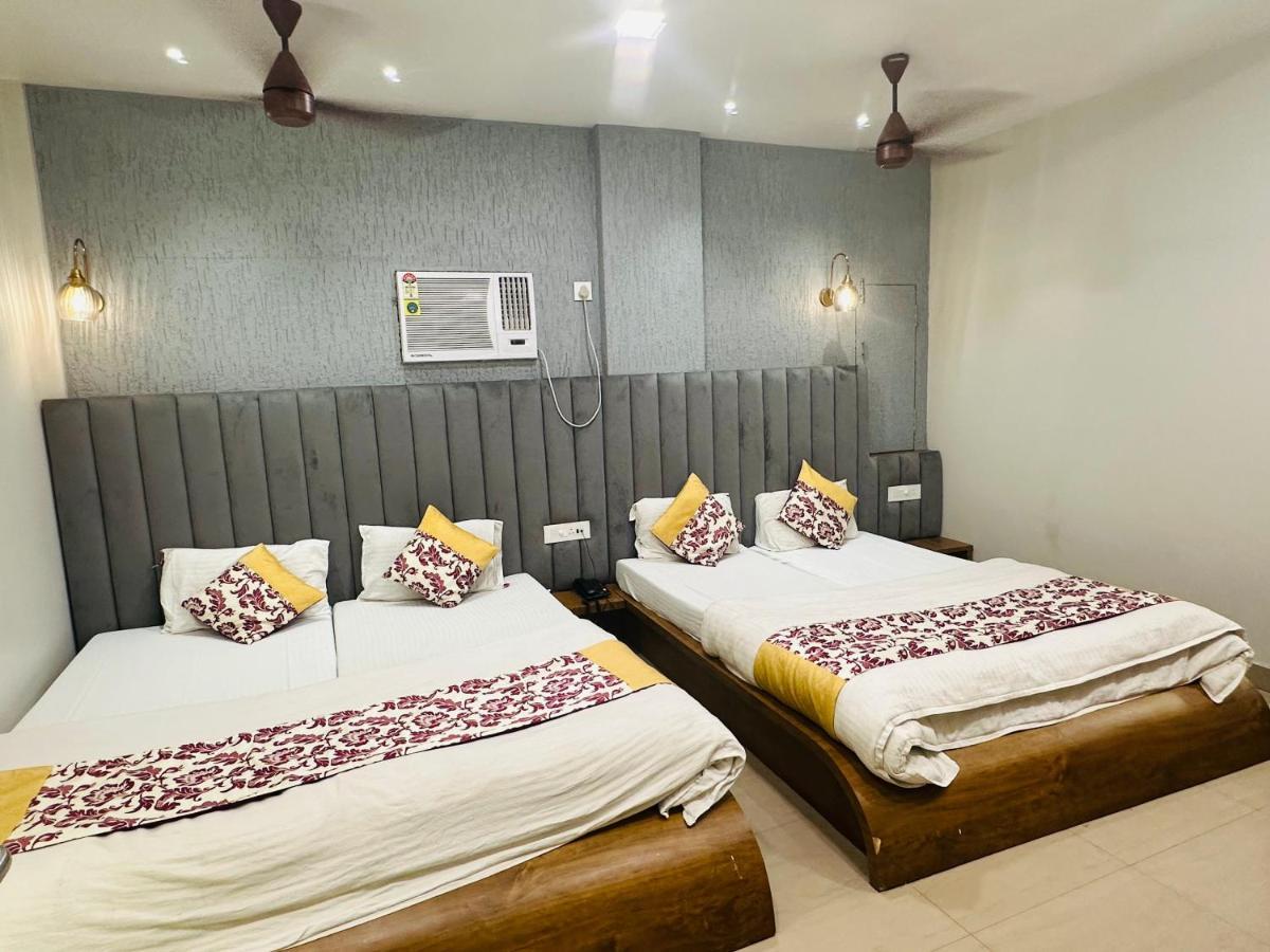 Hotel Deva Inn Waranasi Zewnętrze zdjęcie